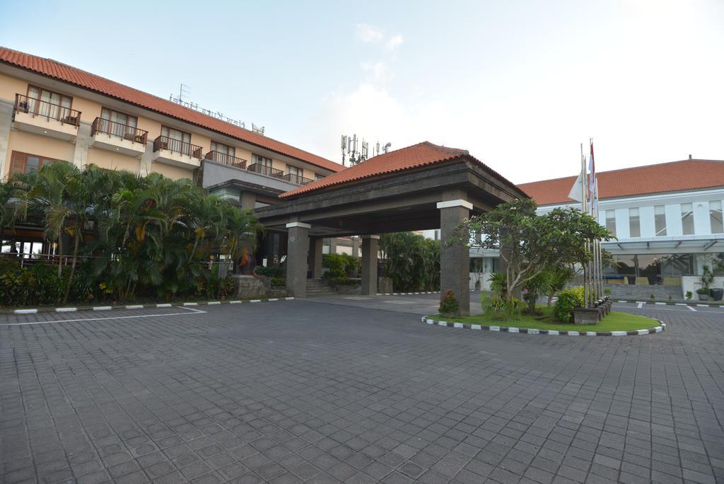 New Kuta Hotel ウルワツ エクステリア 写真