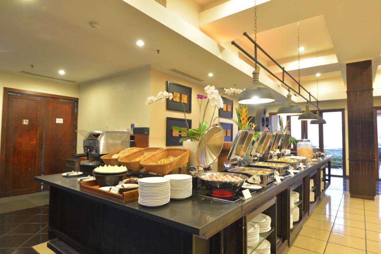 New Kuta Hotel ウルワツ エクステリア 写真
